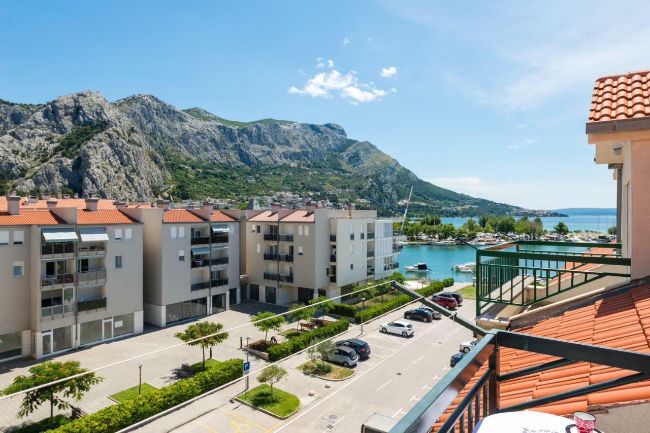 Natali Apartment Omiš Екстериор снимка