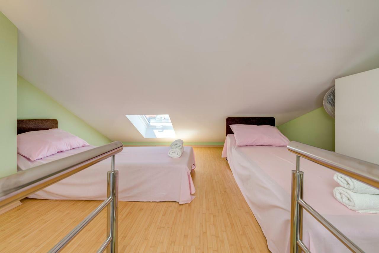 Natali Apartment Omiš Екстериор снимка