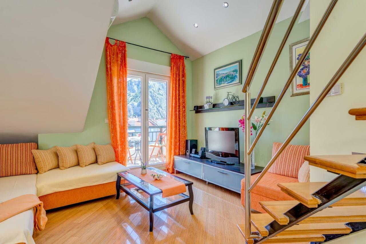 Natali Apartment Omiš Екстериор снимка